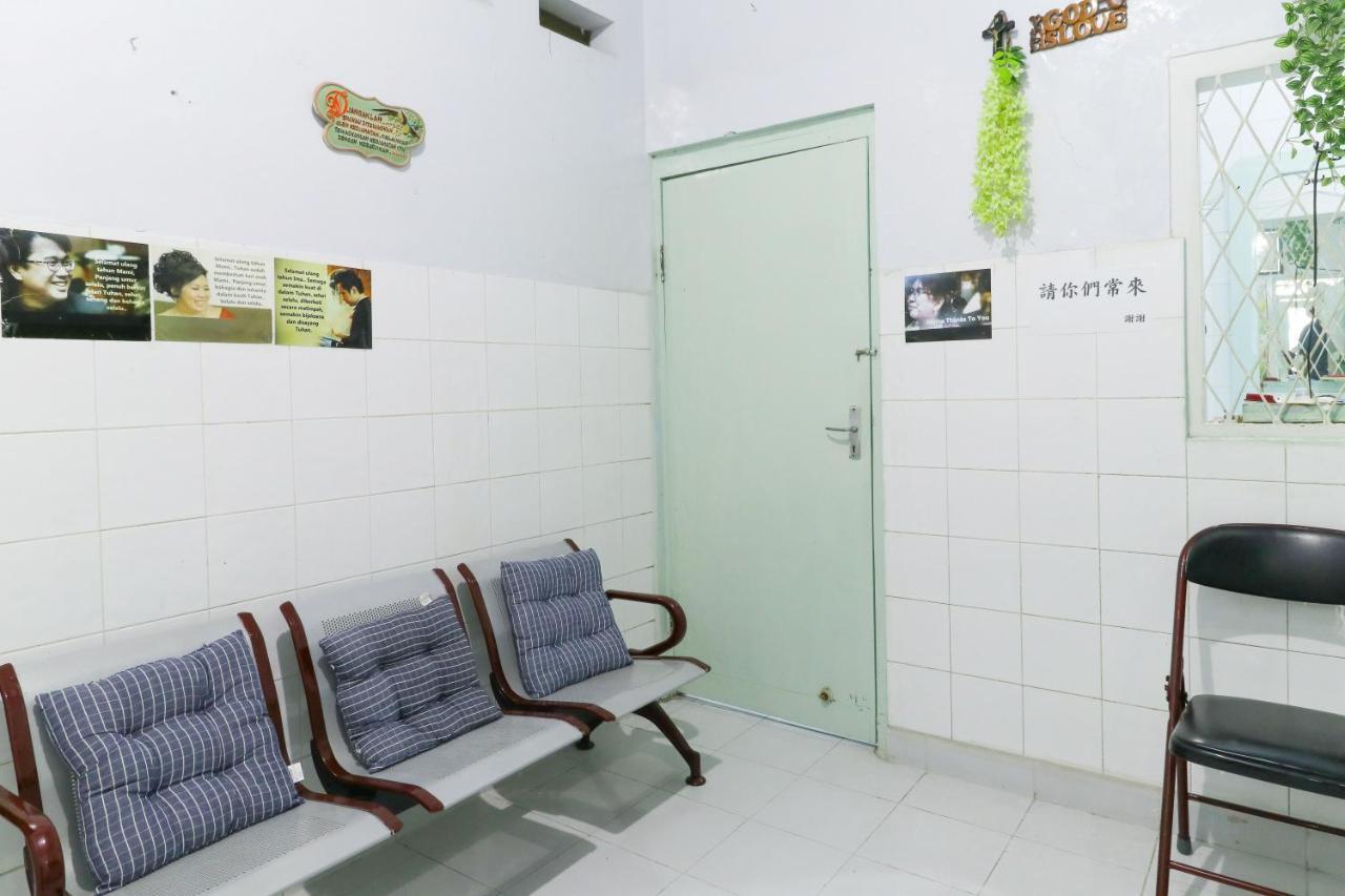 Emy'S Guesthouse Jenggrik Bagian luar foto