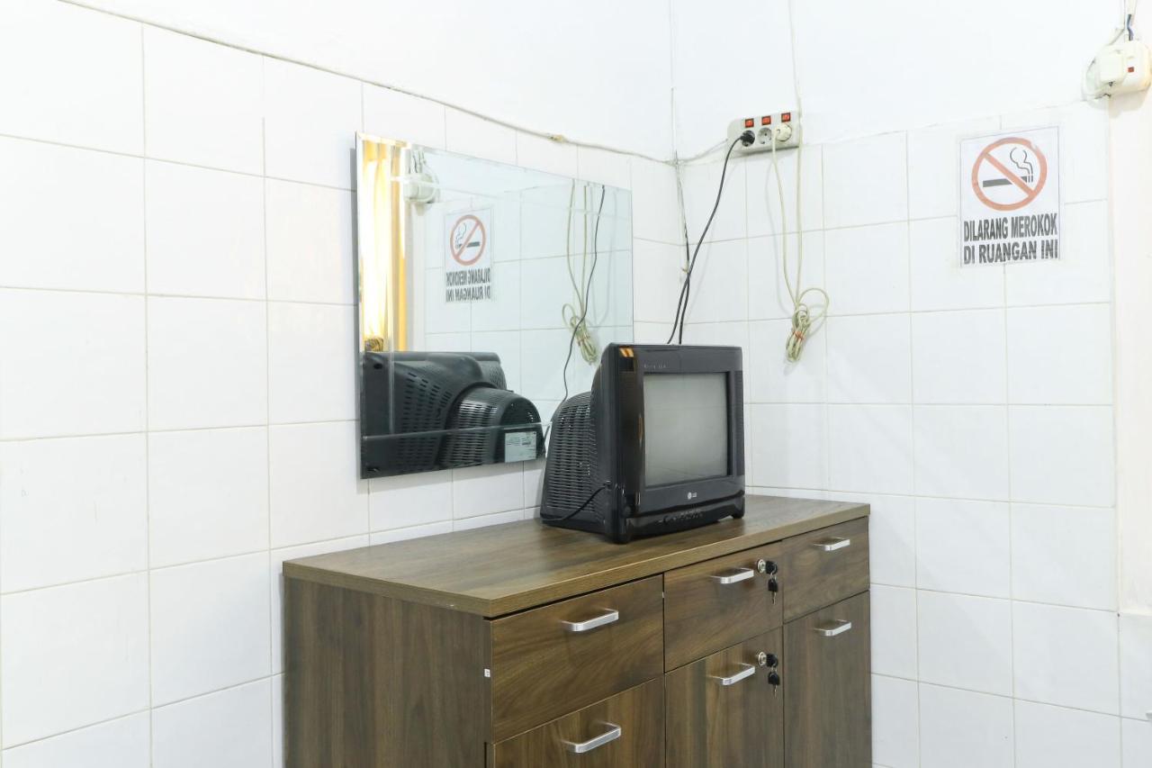 Emy'S Guesthouse Jenggrik Bagian luar foto